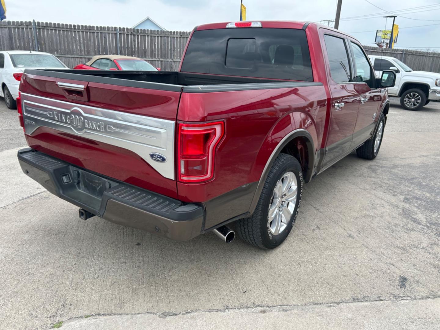 2016 Red Ford F-150 XLT SuperCrew 6.5-ft. Bed 4WD (1FTEW1CG6GF) with an 3.5L V6 TURBO engine, 6A transmission, located at 1687 Business 35 S, New Braunfels, TX, 78130, (830) 625-7159, 29.655487, -98.051491 - Photo#6